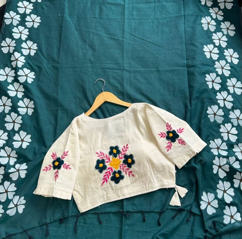 Khadi Cotton Saree With Traditional Blouse - Image 3