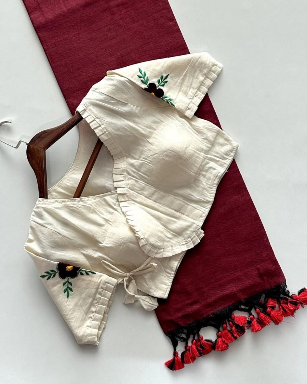 Khadi Cotton Saree With Flower Desginer Blouse - Image 2